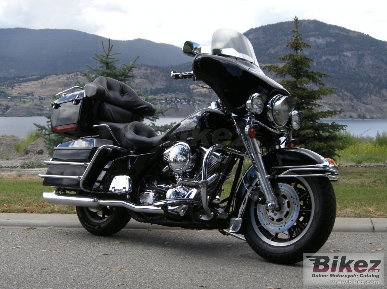 Harley-Davidson FLHTC 1340 Electra Glide Classic