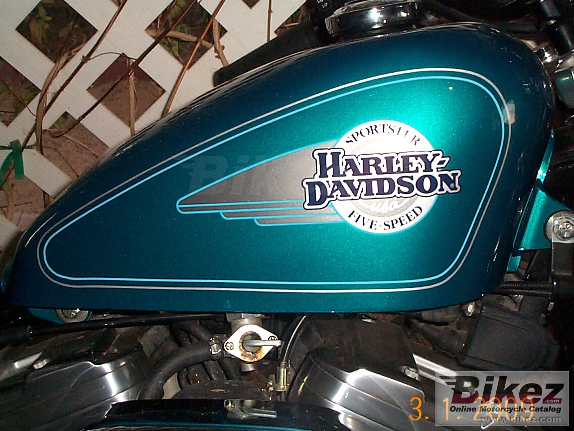 Harley-Davidson 883 Sportster Standard