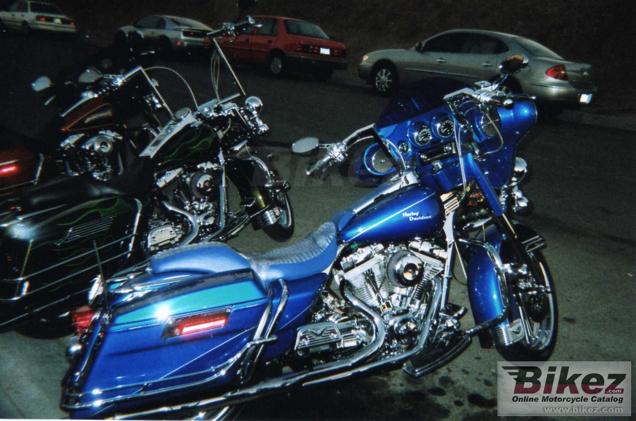 Harley-Davidson FLHT Electra Glide Standard