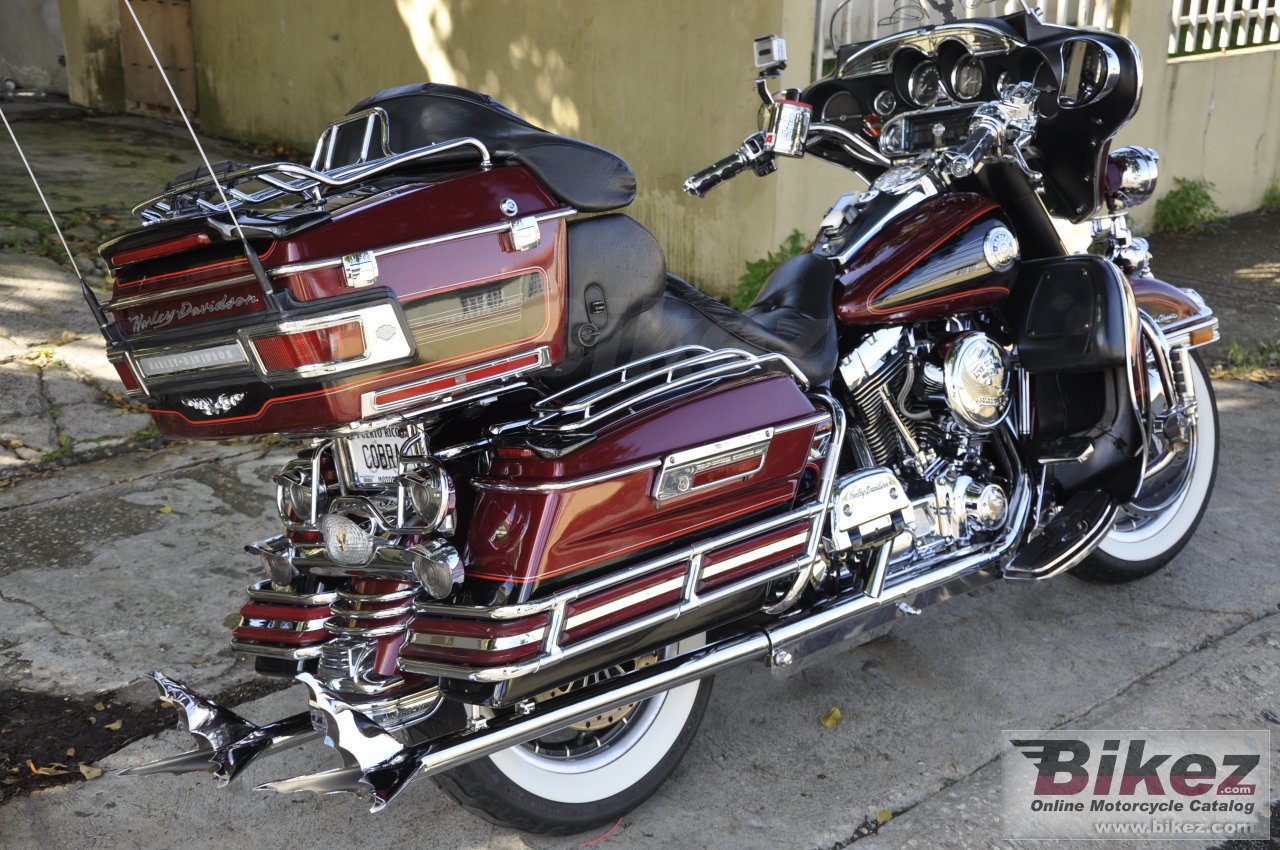 Harley-Davidson FLHTCUI Ultra Classic Electra Glide