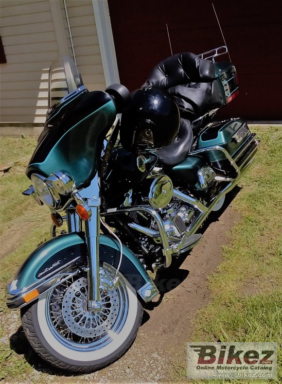 2002 Harley-Davidson FLHTCUI Ultra Classic Electra Glide