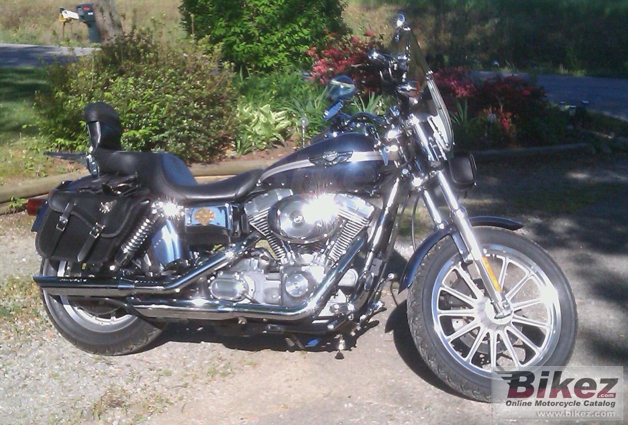 Harley-Davidson FXD Dyna Super Glide