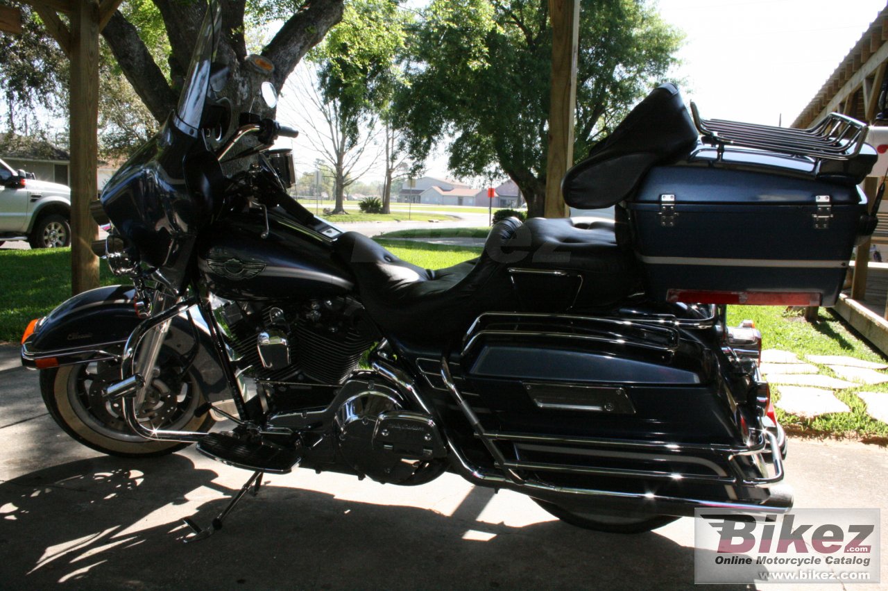 Harley-Davidson FLHTC Electra Glide Classic