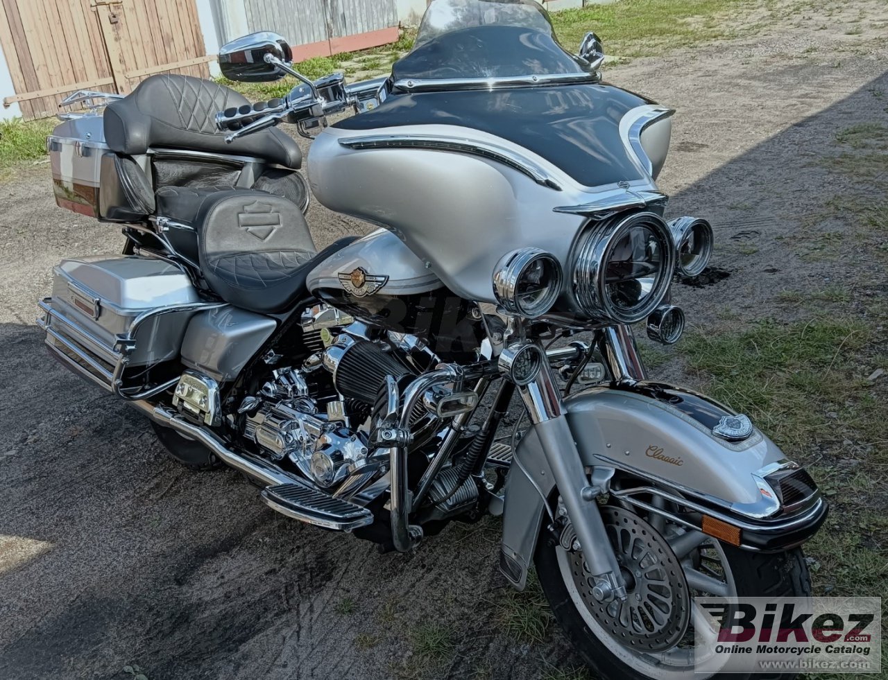 Harley-Davidson FLHTCUI Ultra Classic Electra Glide