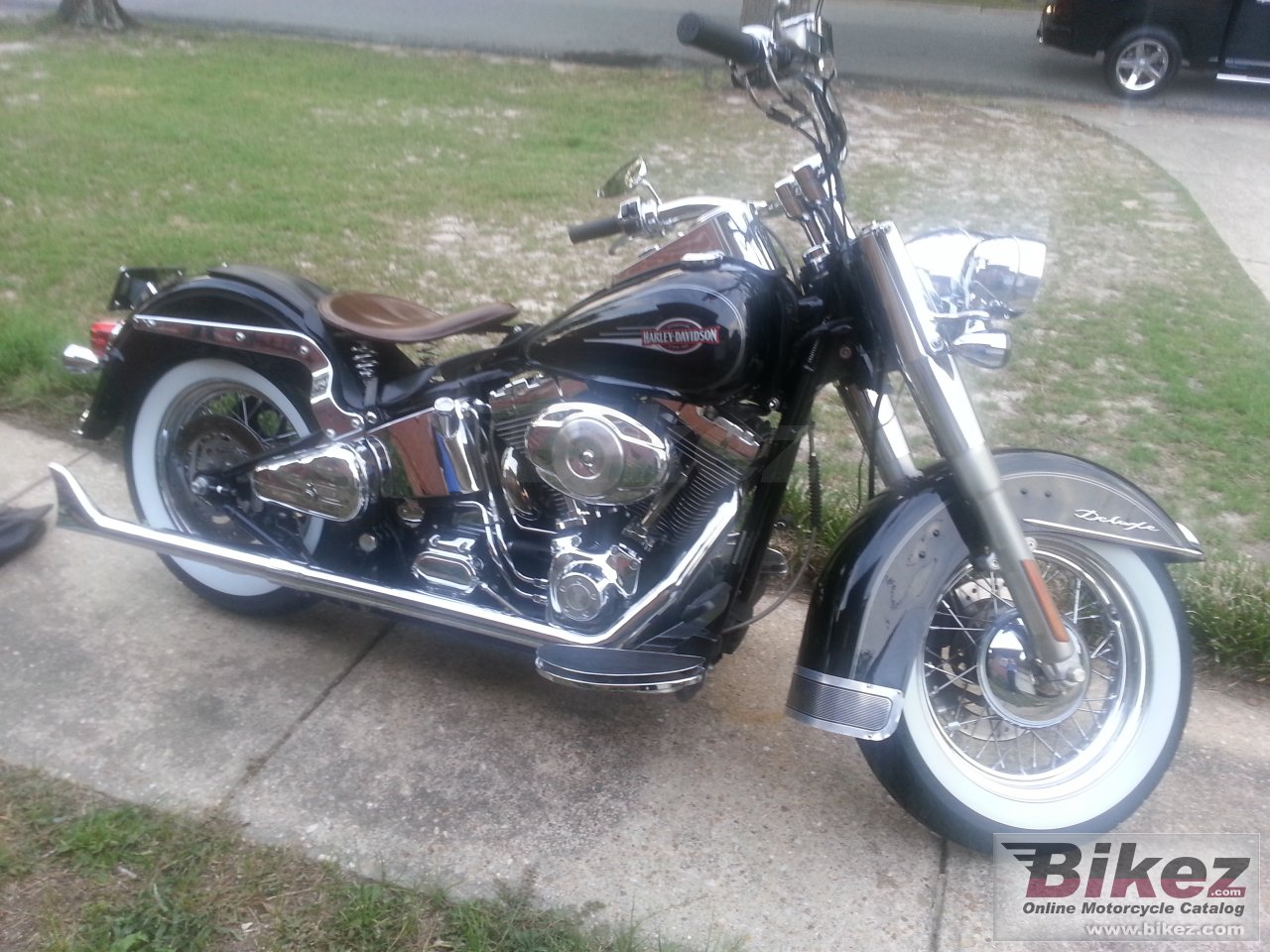 Harley-Davidson FLSTNI Softail Deluxe