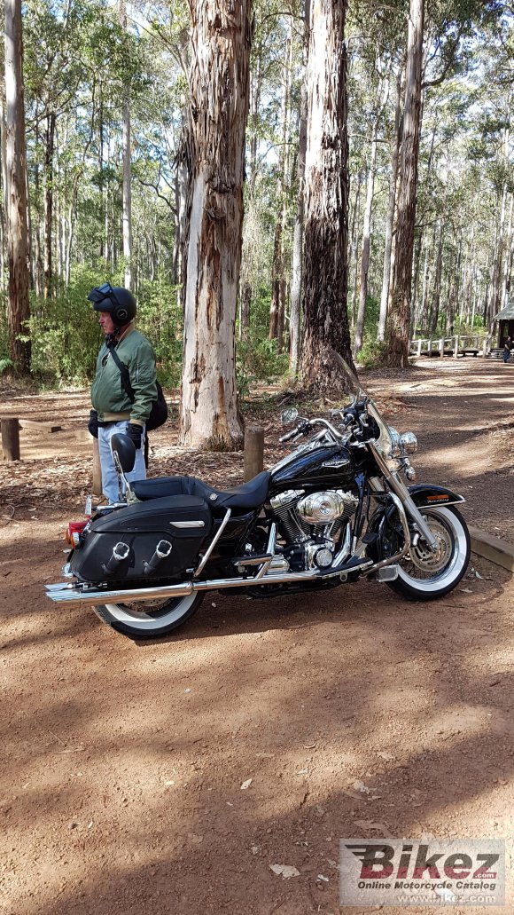 2005 Harley-Davidson FLHRCI Road King Classic