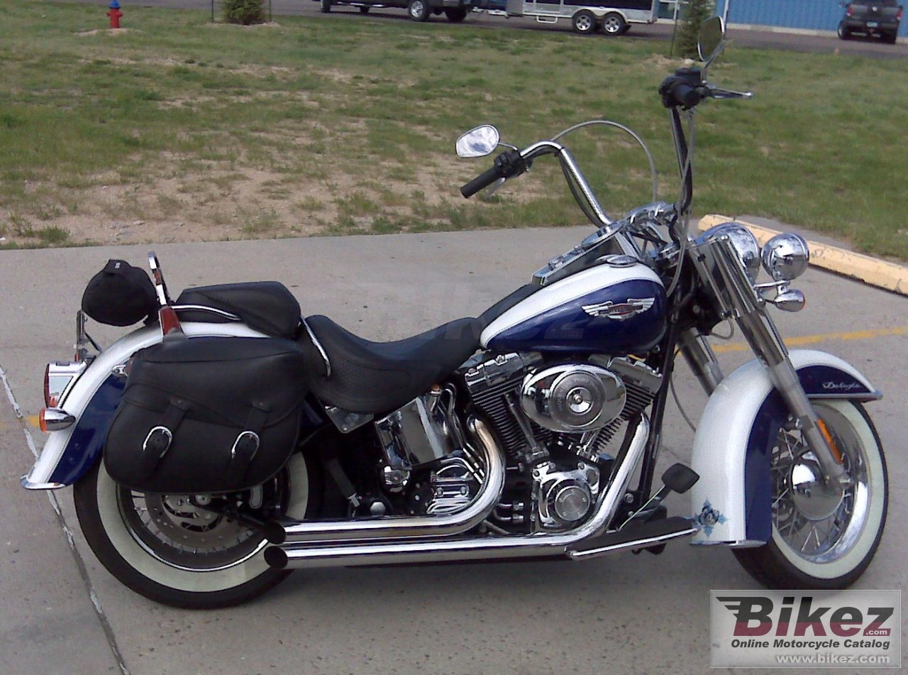 Harley-Davidson FLSTNI Softail Deluxe