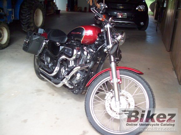 2007 Harley-Davidson XL1200C Sportster Custom