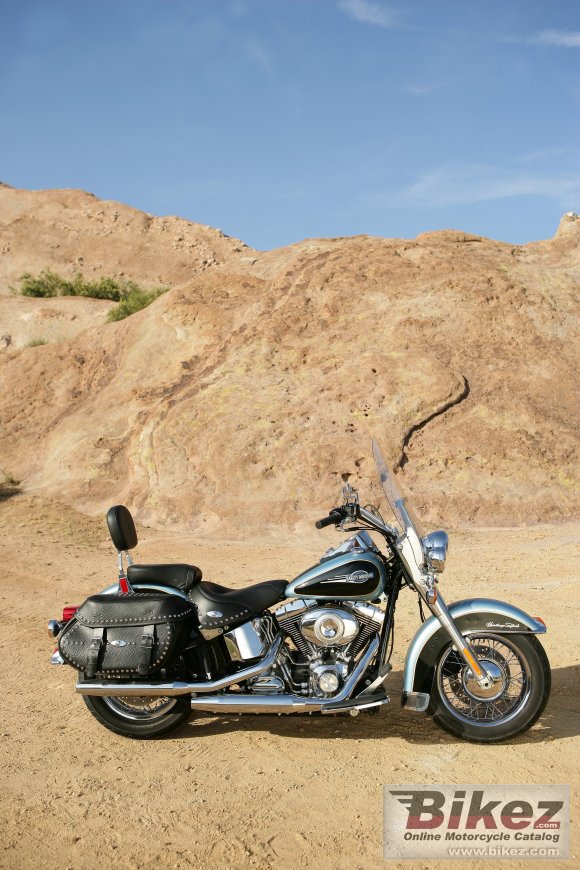 2007 Harley-Davidson FLSTC Heritage Softail Classic