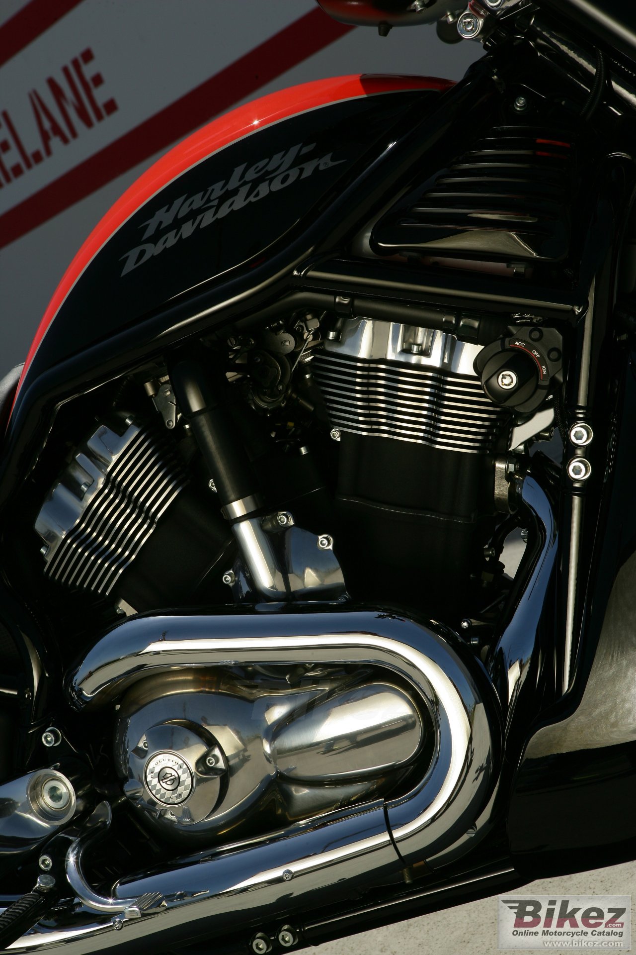 Harley-Davidson VRSCR Street Rod