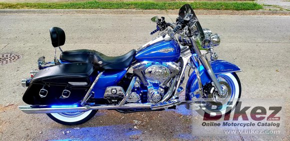 2007 Harley-Davidson FLHRC  Road King Classic