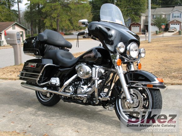 2007 Harley-Davidson FLHTCU  Ultra Classic Electra Glide