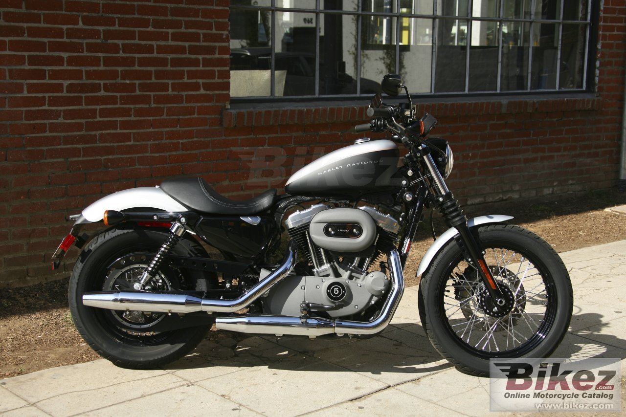 Harley-Davidson XL1200N Sportster 1200 Nightster