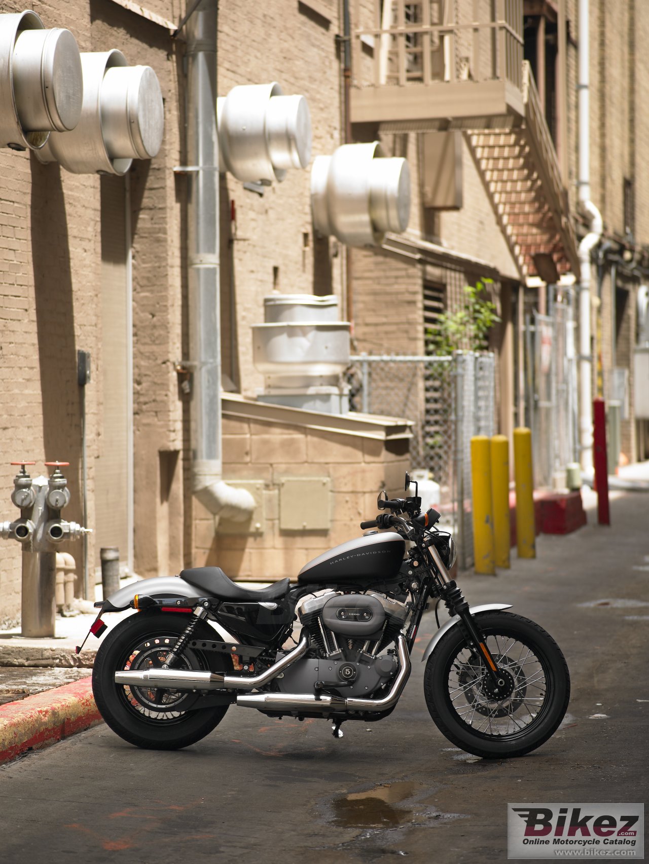 Harley-Davidson XL1200N Sportster 1200 Nightster