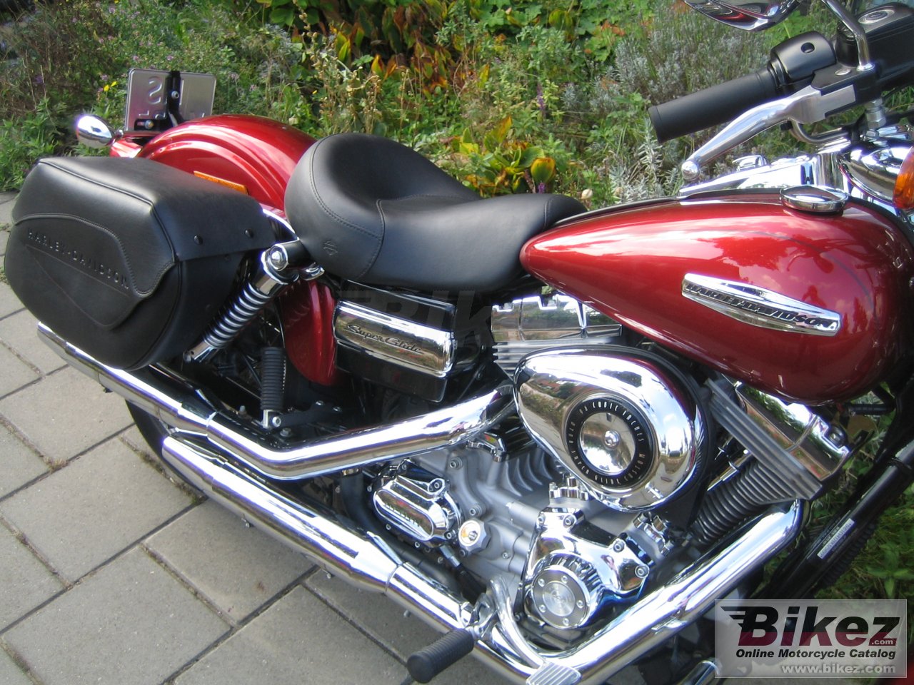 Harley-Davidson FXDC Dyna Super Glide Custom