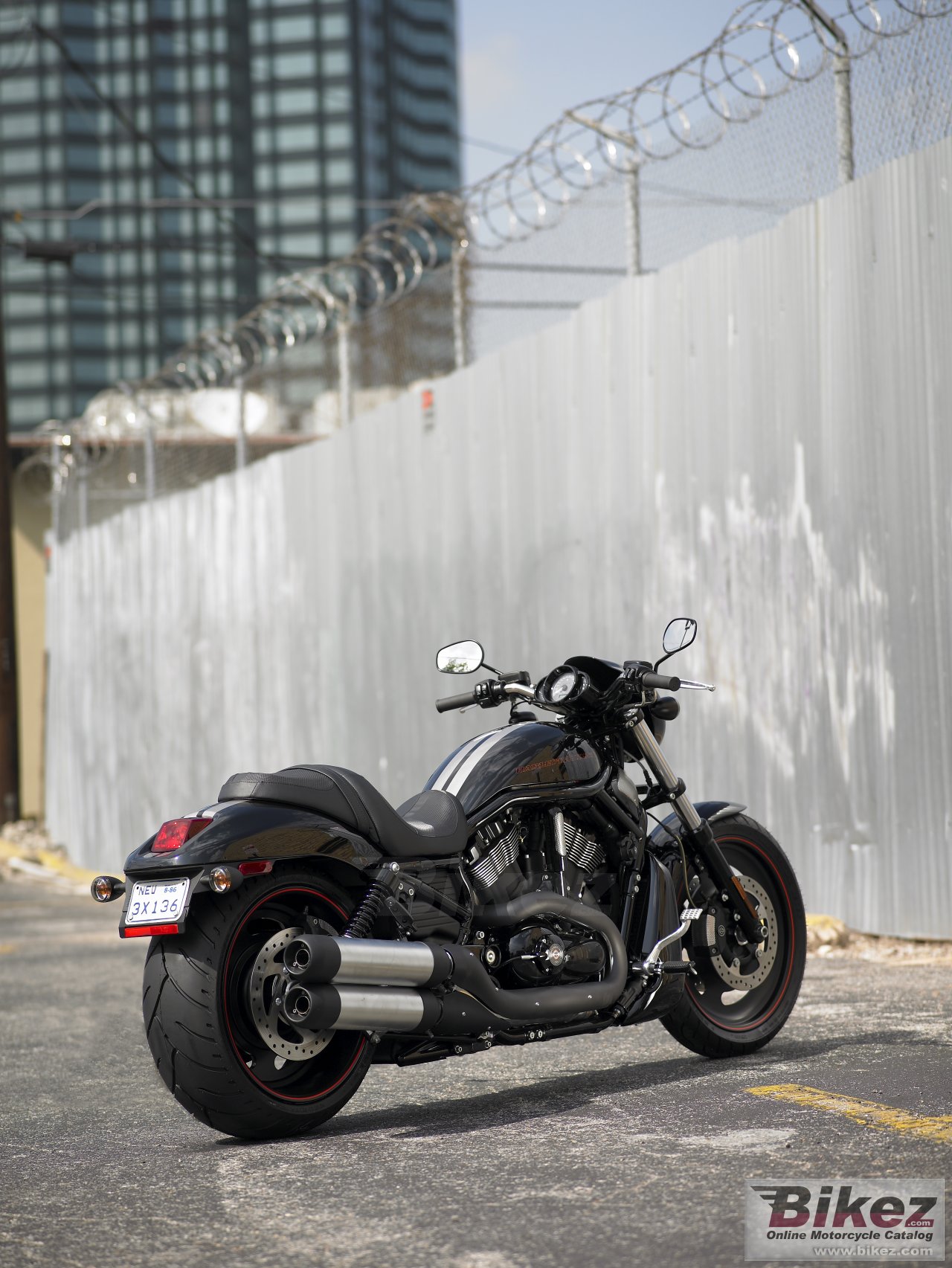 Harley-Davidson VRSCDX Night Rod Special