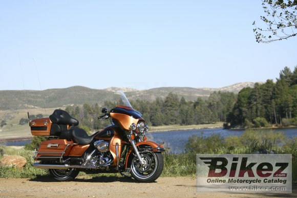 2008 Harley-Davidson FLHTCU Ultra Classic Electra Glide