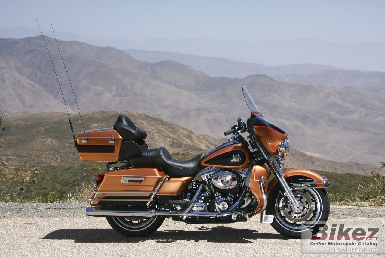 Harley-Davidson FLHTCU Ultra Classic Electra Glide