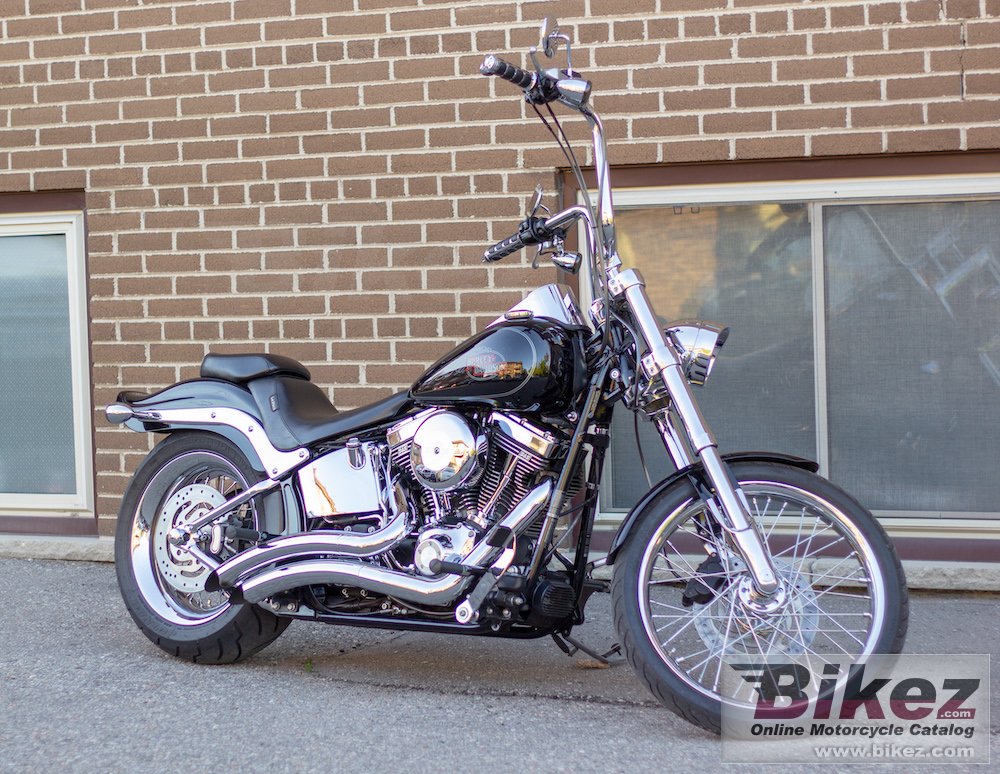 Harley-Davidson FXSTC Softail Custom