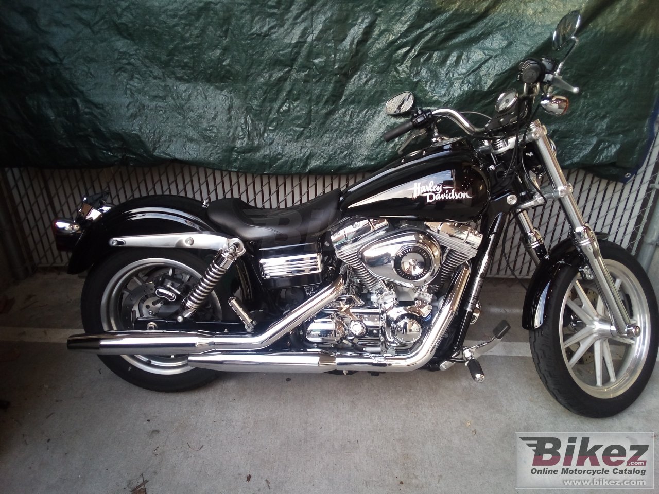 Harley-Davidson FXD Dyna Super Glide