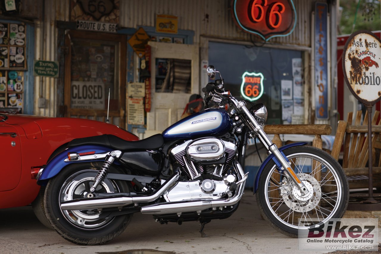 Harley-Davidson XL 1200C Sportster 1200 Custom