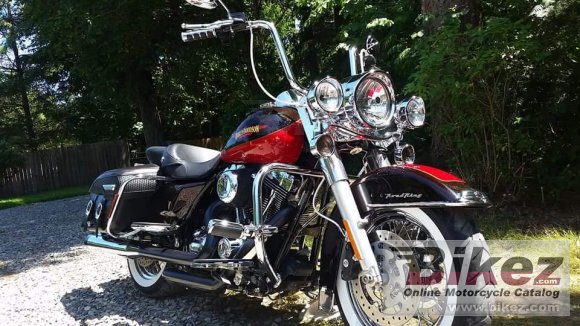 2010 Harley-Davidson FLHRC Road King Classic