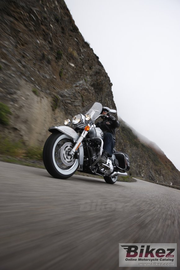 2010 Harley-Davidson FLHRC Road King Classic