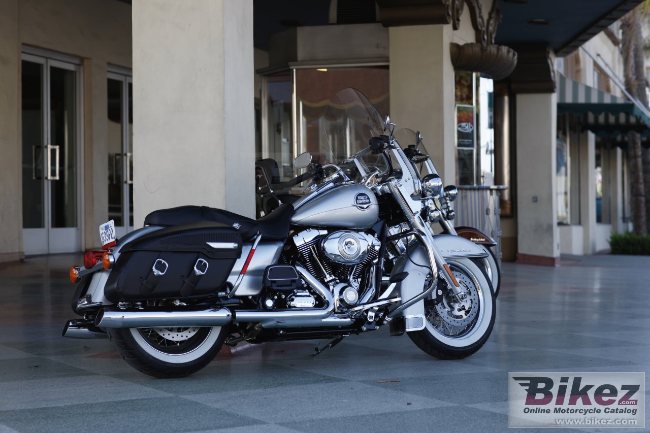 Harley-Davidson FLHRC Road King Classic