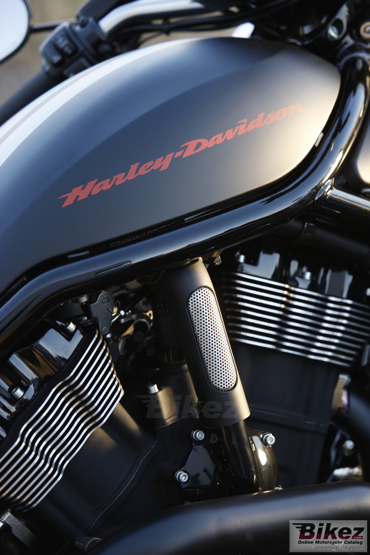 Harley-Davidson VRSCDX Night Rod Special