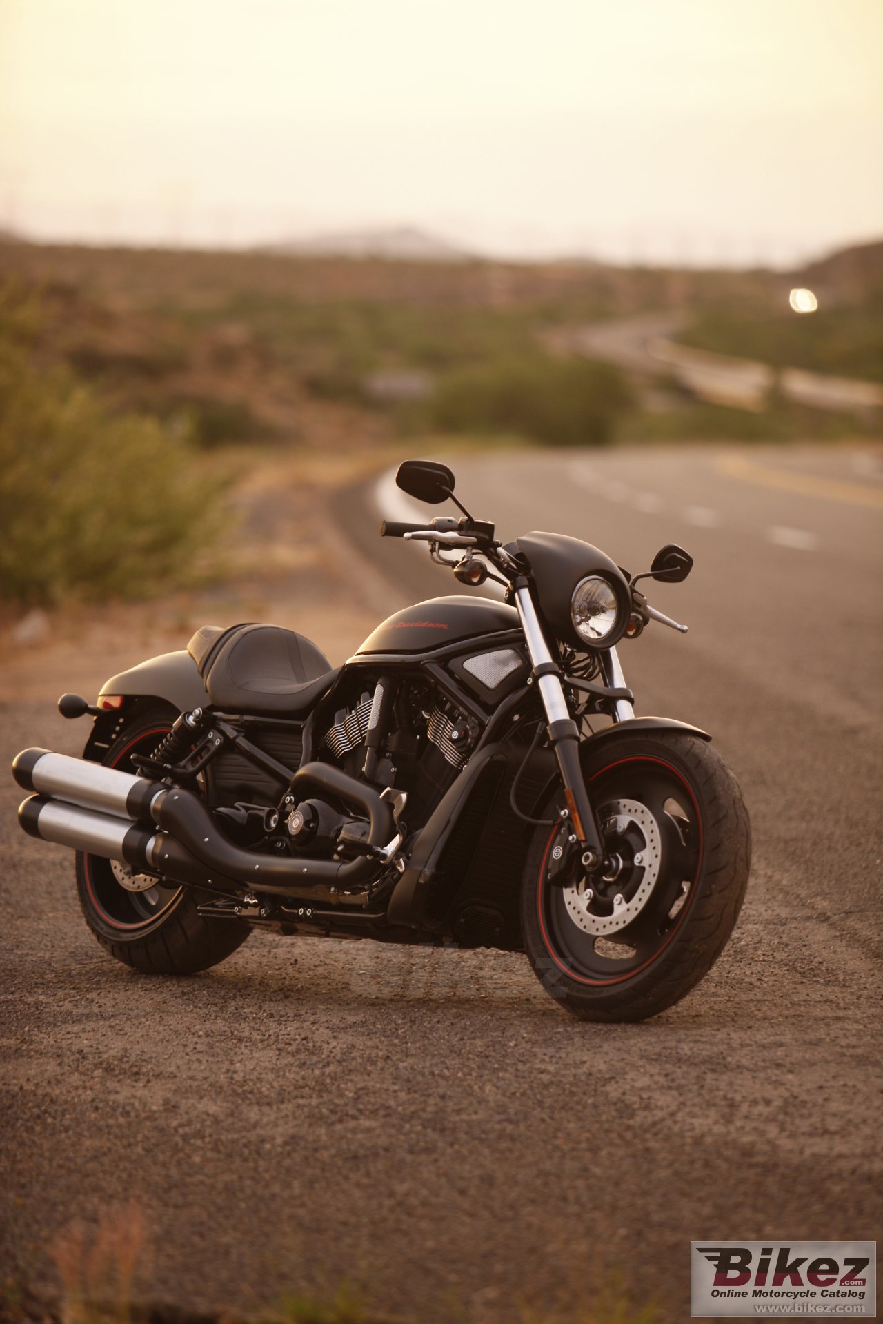 Harley-Davidson VRSCDX Night Rod Special