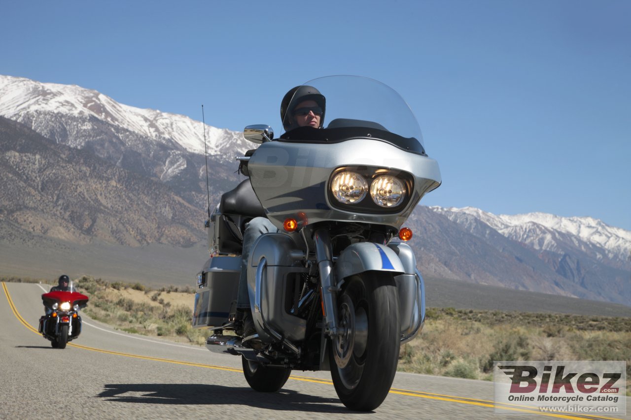 Harley-Davidson FLTRU Road Glide Ultra