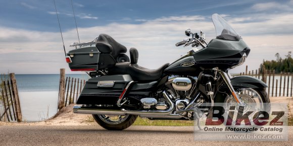 2011 Harley-Davidson FLTRUSE CVO Road Glide Ultra