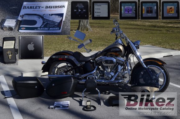 2011 Harley-Davidson FLSTSE CVO Softail Convertible