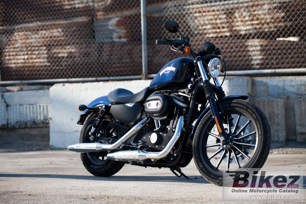 Harley-Davidson XL883N Sportster Iron 883