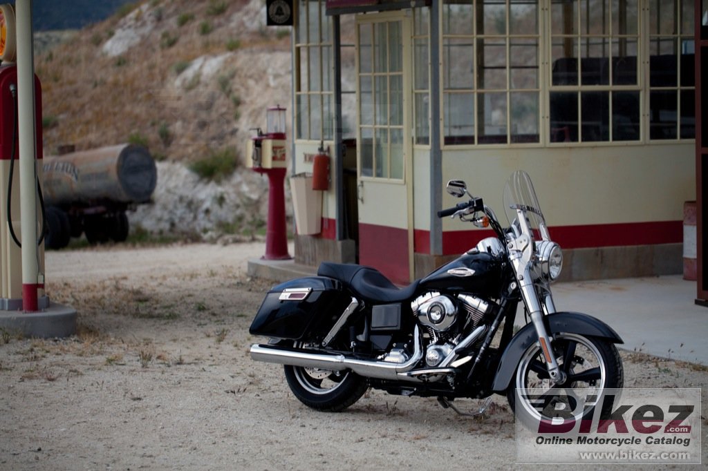 Harley-Davidson FLD Dyna Switchback