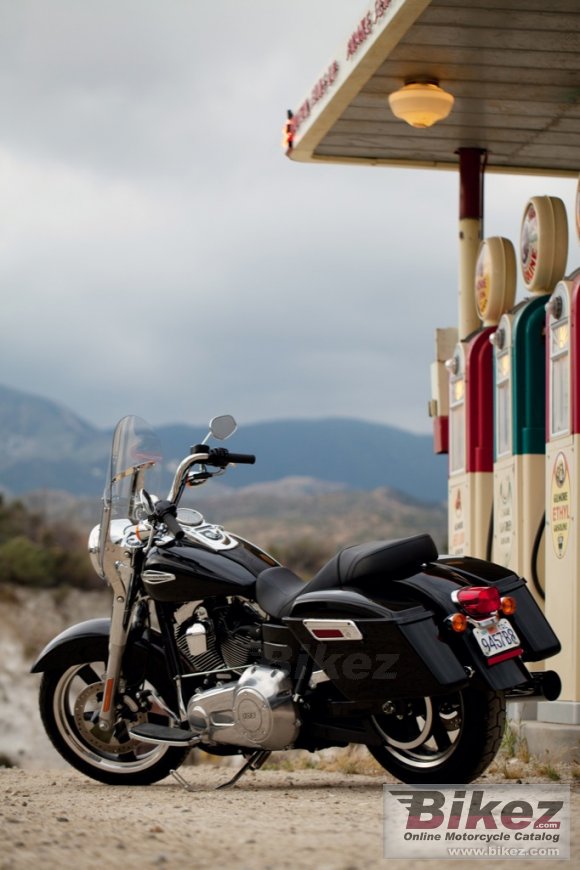 2012 Harley-Davidson FLD Dyna Switchback