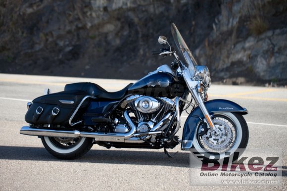 2012 Harley-Davidson FLHRC Road King Classic