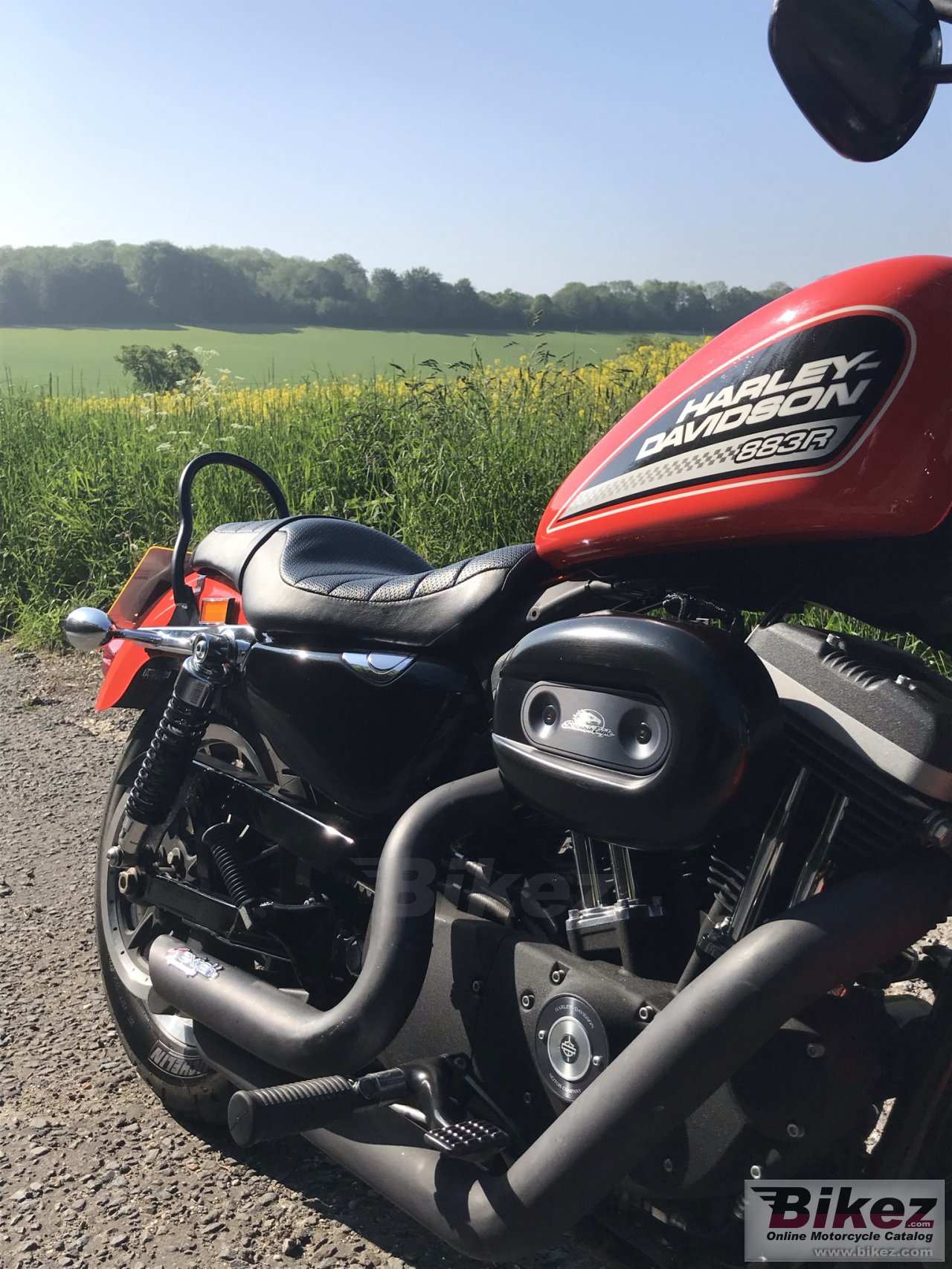 Harley-Davidson XL883R Sportster 883 R Roadster