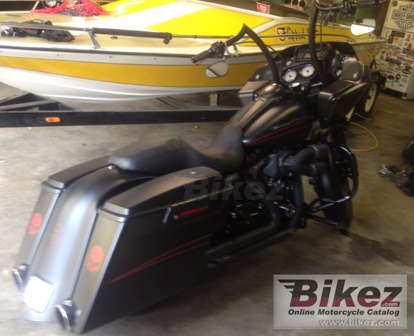 2013 Harley-Davidson Road Glide Custom