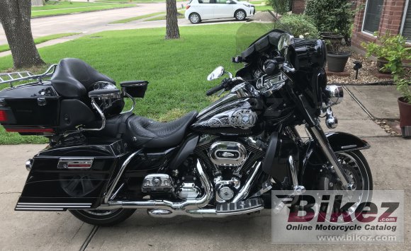 2013 Harley-Davidson CVO Ultra Classic Electra Glide