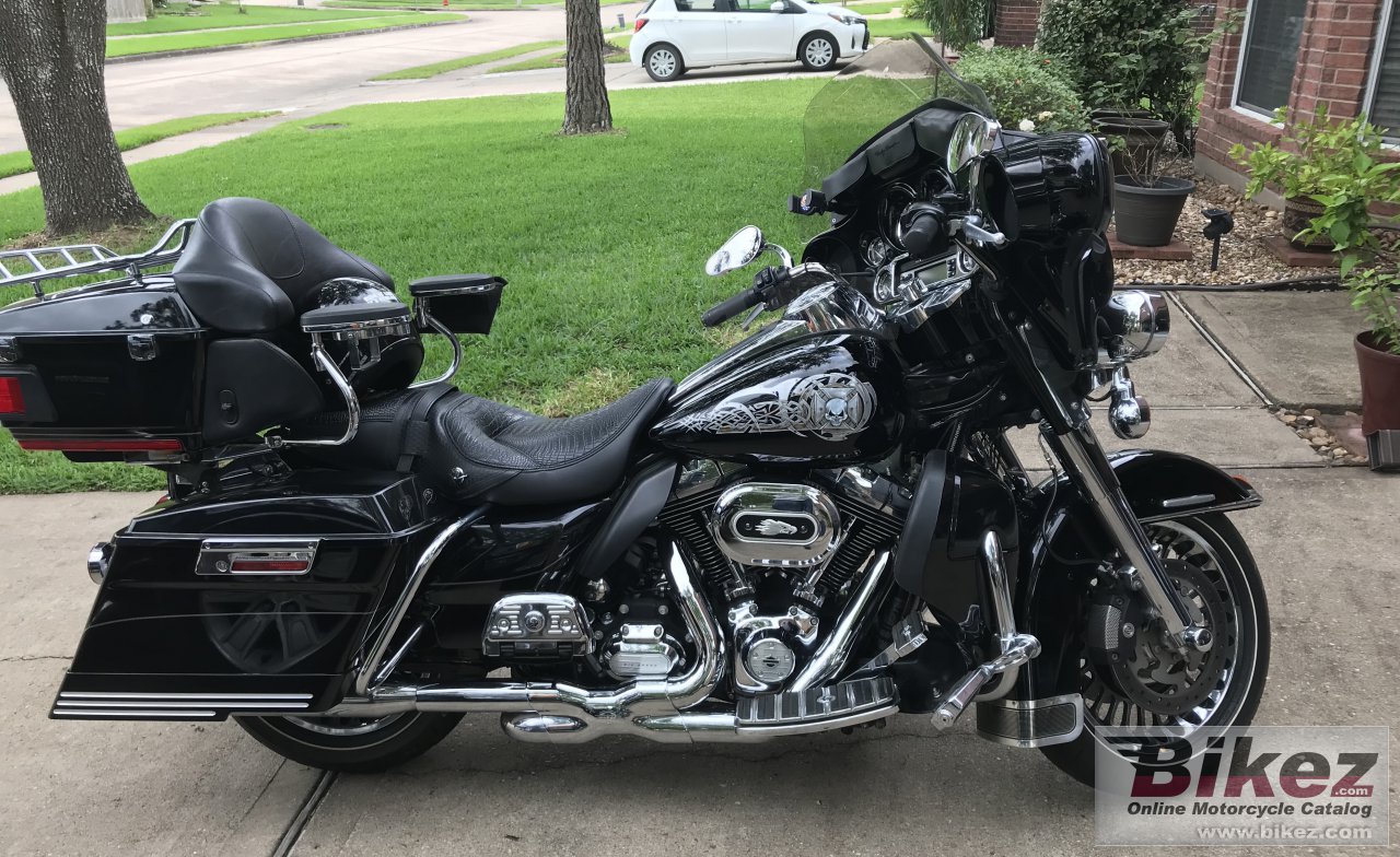 Harley-Davidson CVO Ultra Classic Electra Glide