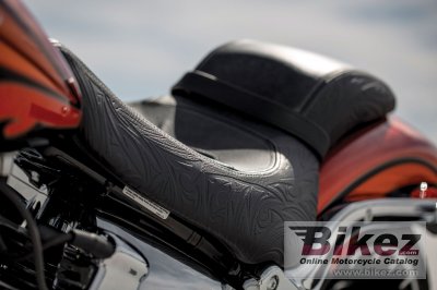 2014 Harley-Davidson CVO Breakout