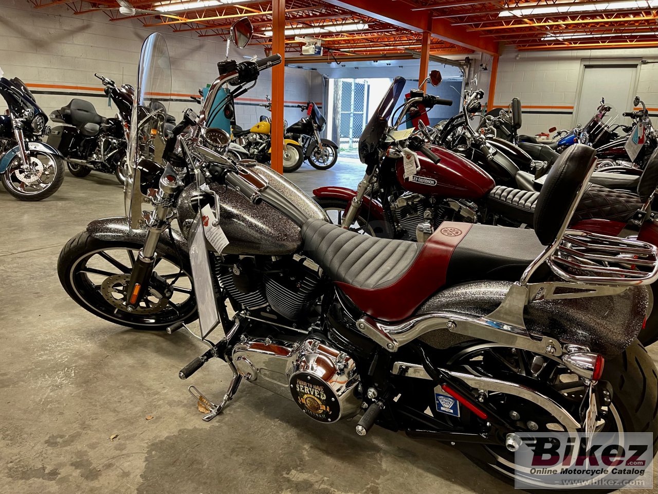 Harley-Davidson CVO Breakout