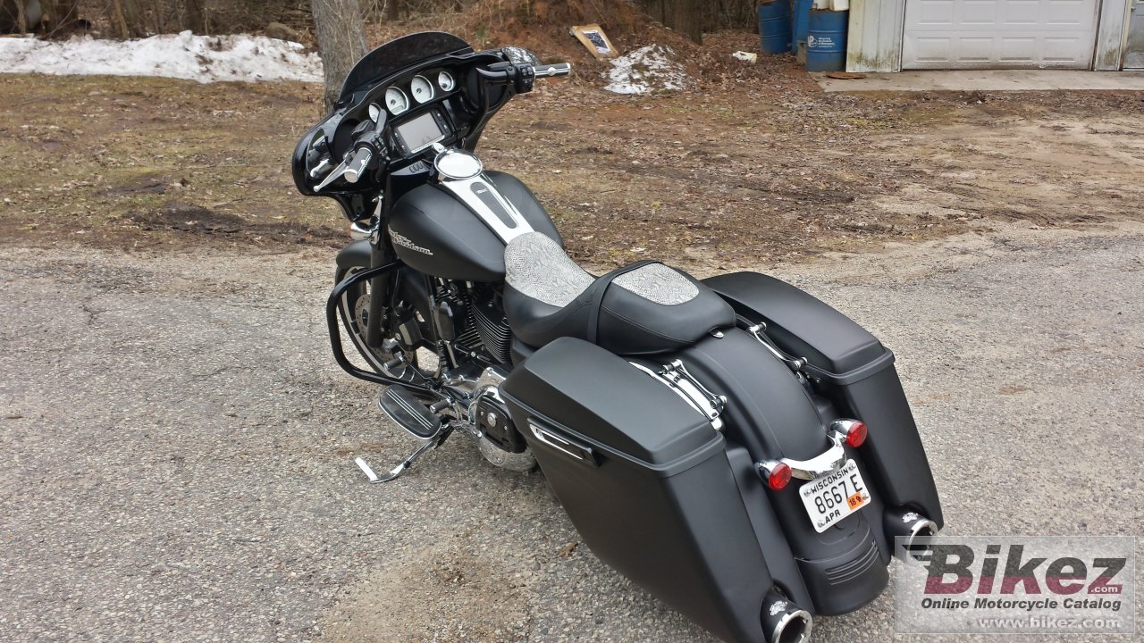 Harley-Davidson Street Glide Special