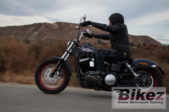 2014 Harley-Davidson Street Bob Special Edition