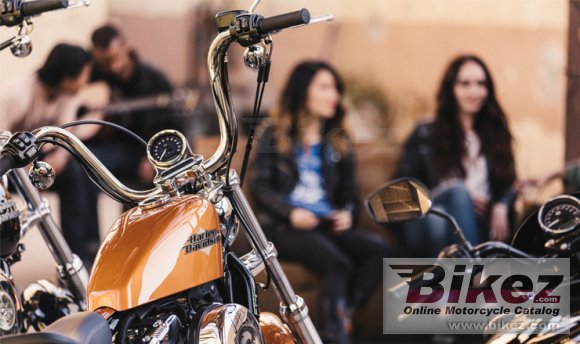 2015 Harley-Davidson Sportster Seventy-Two Dark Custom