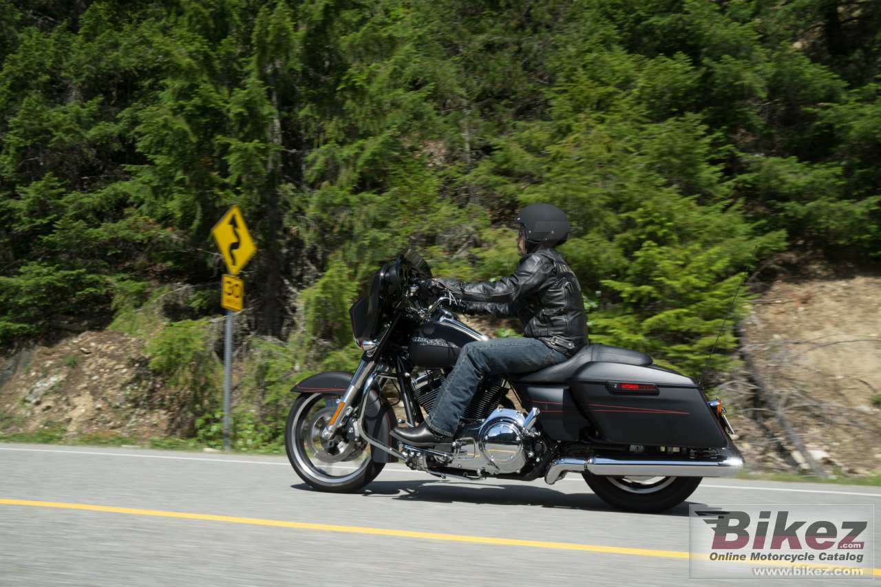 Harley-Davidson Street Glide Special