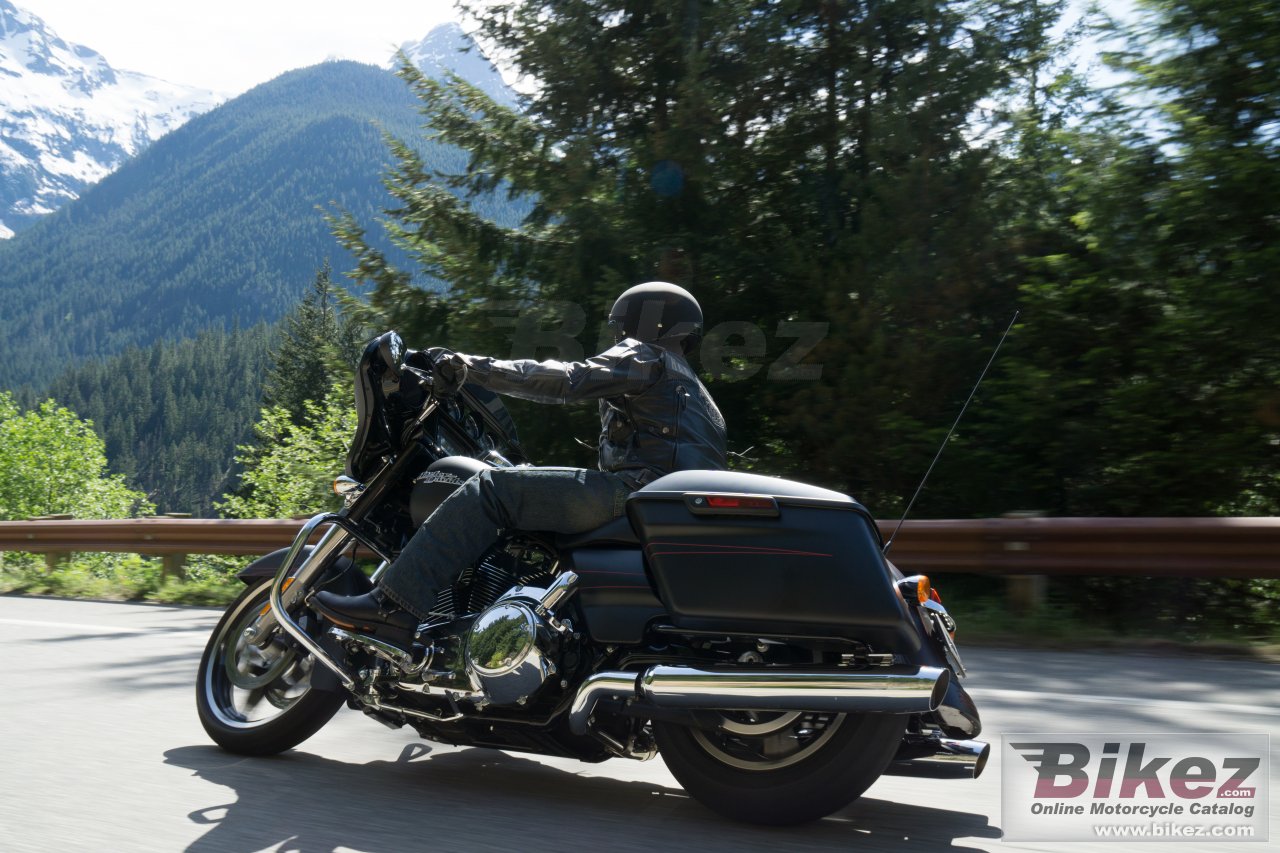 Harley-Davidson Street Glide Special