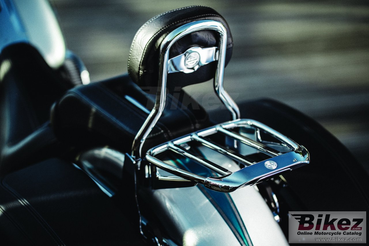 Harley-Davidson CVO Softail Deluxe