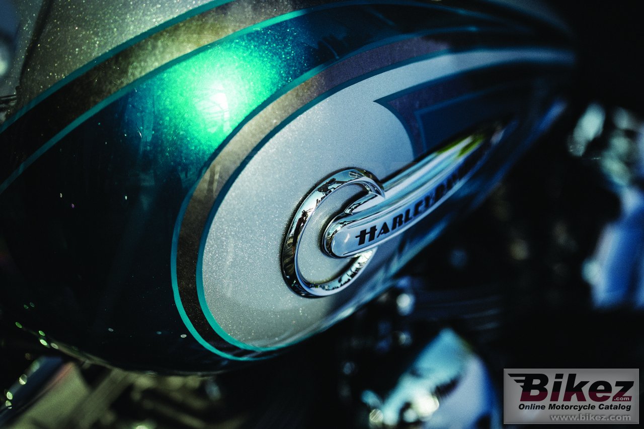 Harley-Davidson CVO Softail Deluxe